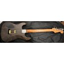 Luxxtone Guitars El Machete - Chevron Flame Maple Top Amber Burst E-Gitarre